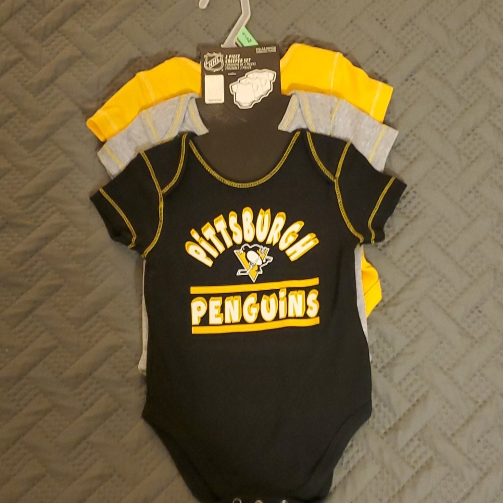 Pittsburgh Penguins onsie set